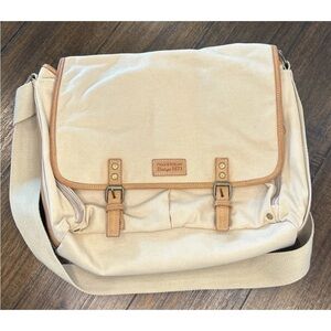 Field And Stream Messenger Bag